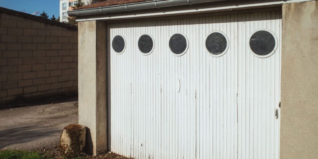 sealed garage